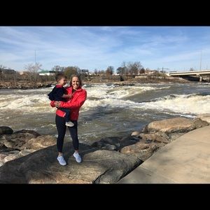 Meet your Posher, Aimee